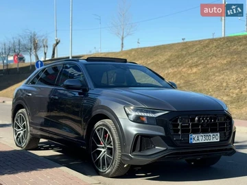 Авто Audi Q8 2020 № 8566226