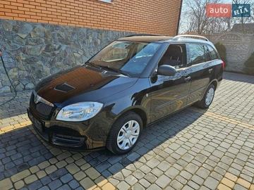 Авто Skoda Fabia 2009 № 8566239