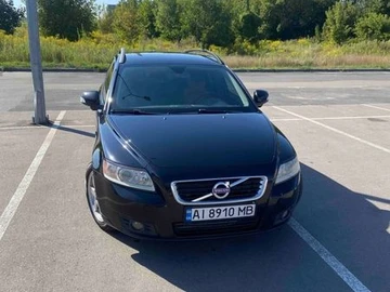 Авто Volvo V50 2010 № 8566294