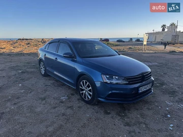 Авто Volkswagen Jetta 2017 № 8566531