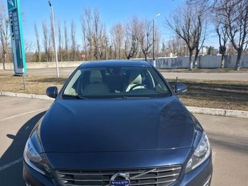 Авто Volvo S60 2015 № 8566539