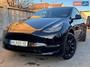 Авто Tesla Model Y 2023 № 8566876