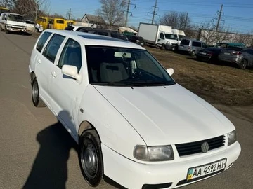 Авто Volkswagen Polo 2001 № 8567105