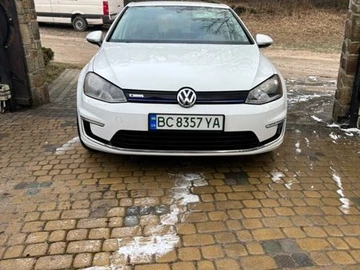 Авто Volkswagen E-Golf 2016 № 8567265