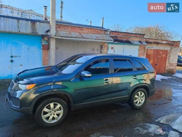Авто KIA Sorento 2010 № 8567493