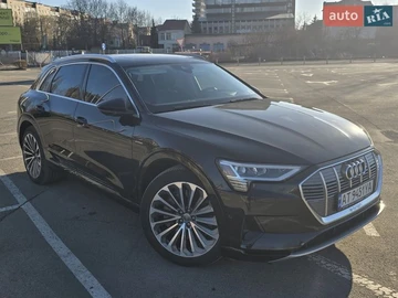 Авто Audi E-Tron 2019 № 8567835