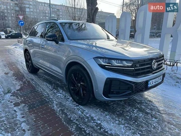 Авто Volkswagen Touareg 2025 № 8567884
