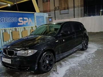 Авто BMW 1 Series 2005 № 8568021