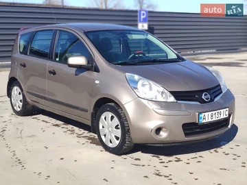 Авто Nissan Note 2010 № 8568251