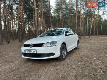 Авто Volkswagen Jetta 2014 № 8568527
