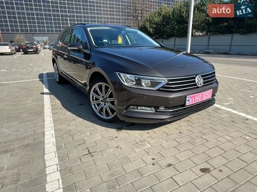 Авто Volkswagen Passat 2017 № 8568595