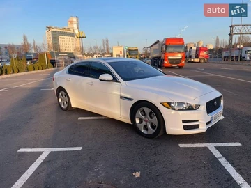 Авто Jaguar Xe 2017 № 8568878