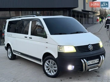 Авто Volkswagen Transporter 2008 № 8569033