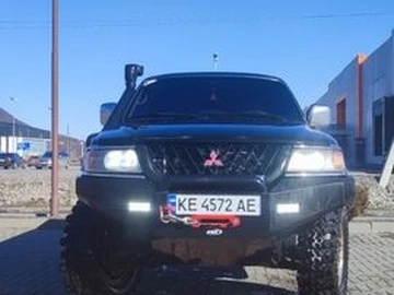 Авто Mitsubishi Pajero Sport 2000 № 8569061