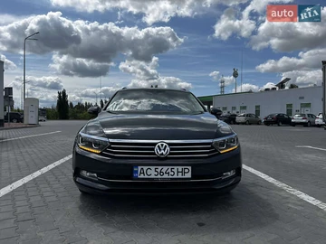 Авто Volkswagen Passat 2018 № 8569075
