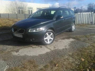 Авто Volvo V50 2010 № 8569326
