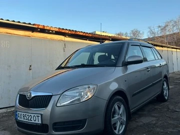 Авто Skoda Fabia 2008 № 8569329