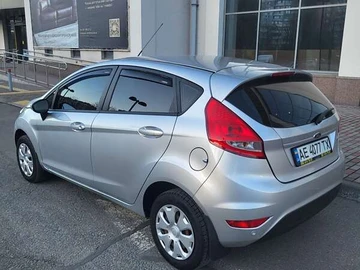 Авто Ford Fiesta 2012 № 8569436