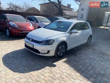 Авто Volkswagen E-Golf 2015 № 8569788