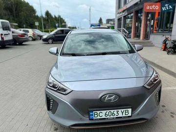 Авто Hyundai Ioniq 2016 № 8570179
