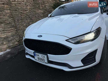 Авто Ford Fusion 2019 № 8570197