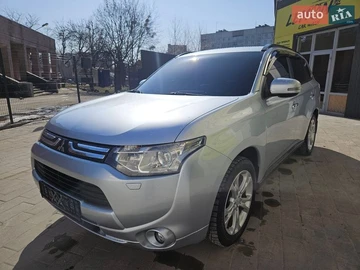 Авто Mitsubishi Outlander 2014 № 8570207