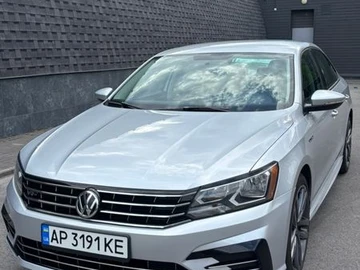 Авто Volkswagen Passat 2017 № 8570359