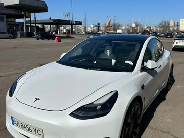 Авто Tesla Model 3 2023 № 8570609