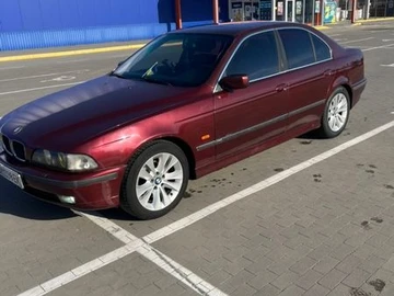 Авто BMW 5 Series 1999 № 8570963