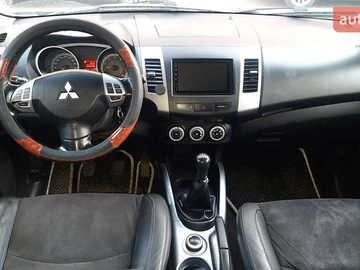 Авто Mitsubishi Outlander 2008 № 8571206