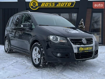 Авто Volkswagen Touran 2008 № 8571438