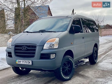 Авто Hyundai H-1 2006 № 8571497