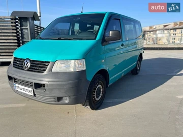 Авто Volkswagen Transporter 2009 № 8572017