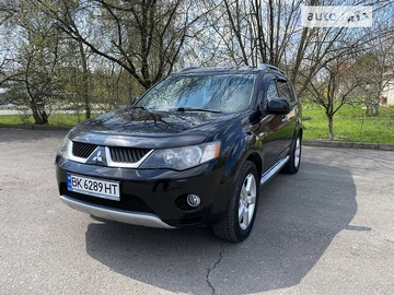 Авто Mitsubishi Outlander Xl 2009 № 8572020