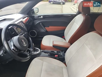 Авто Volkswagen Beetle 2016 № 8572075