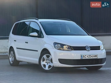 Авто Volkswagen Touran 2012 № 8572089