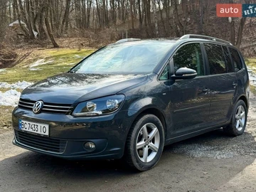 Авто Volkswagen Touran 2014 № 8572115