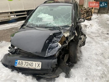 Авто Volkswagen Golf Plus 2010 № 8572131