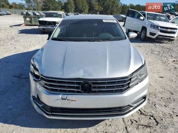 Авто Volkswagen Passat 2018 № 8572257