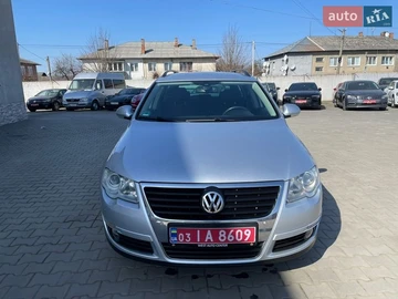 Авто Volkswagen Passat 2010 № 8572424