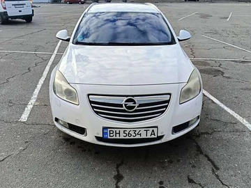 Авто Opel Insignia 2010 № 8572426