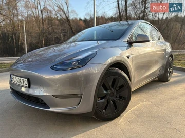 Авто Tesla Model Y 2024 № 8572854