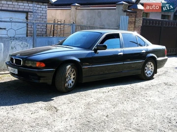 Авто BMW 7 Series 2000 № 8572904