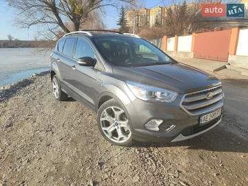 Авто Ford Escape 2016 № 8573100