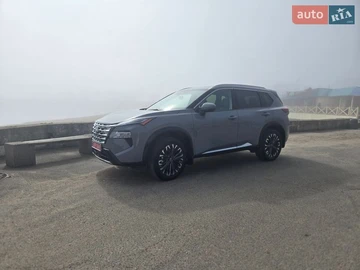 Авто Nissan Rogue 2024 № 8573155