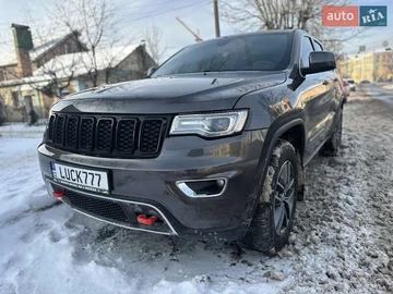 Авто Jeep Grand Cherokee 2019 № 8573601