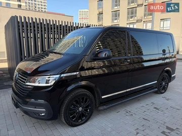 Авто Volkswagen Multivan 2021 № 8573646