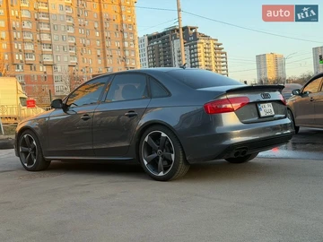 Авто Audi A4 2015 № 8573906