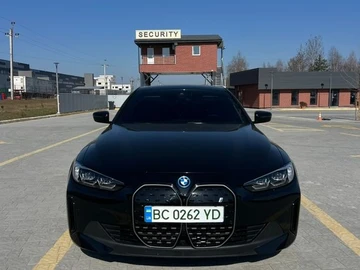 Авто BMW I4 2023 № 8574200