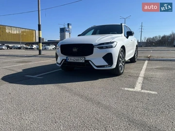 Авто Volvo Xc60 2024 № 8574209